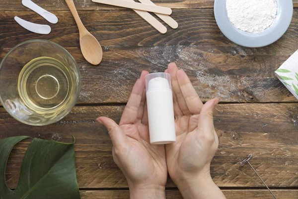 Nguyên liệu mỹ phẩm handmade: Hiểu rõ để chọn đúng